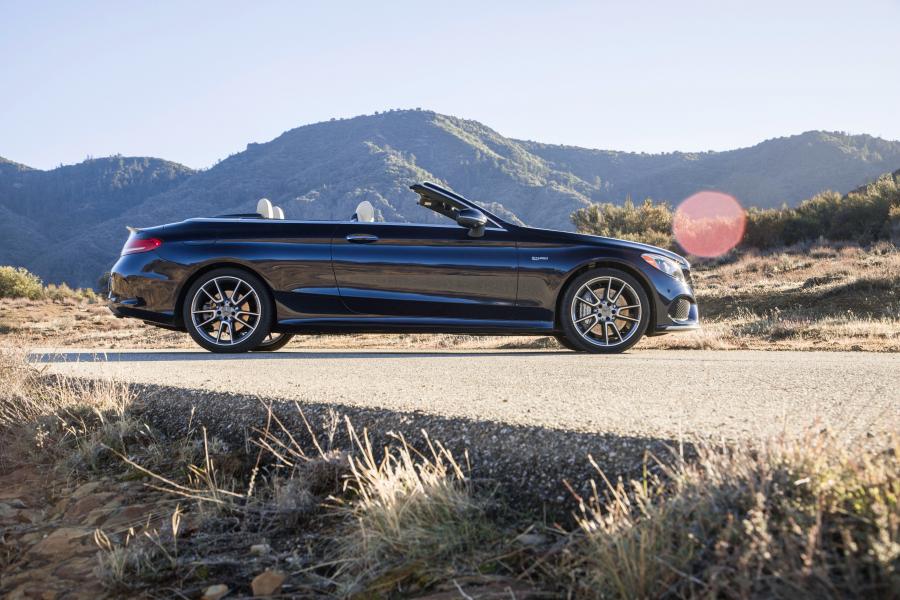  Mercedes-AMG C43 4Matic Cabriolet 2016 года  (NA) (фото 2 из 25)